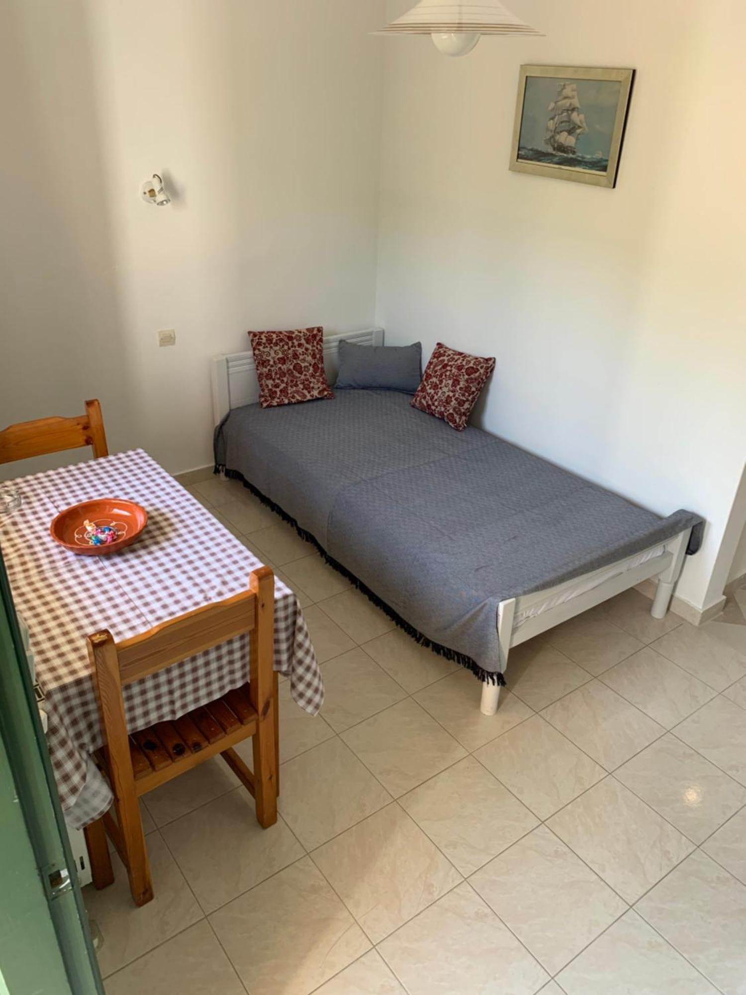 Appartamento Filoxenia Kontogiannis Lazaráta Esterno foto